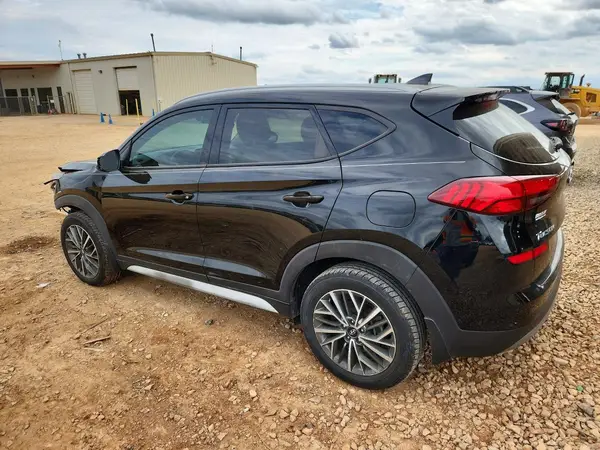 KM8J33AL9KU878510 2019 HYUNDAI TUCSON - Image 2