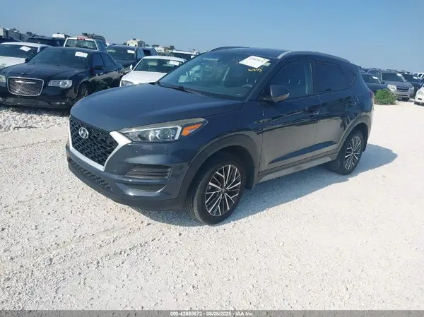 KM8J33AL9KU878944 2019 HYUNDAI TUCSON - Image 2