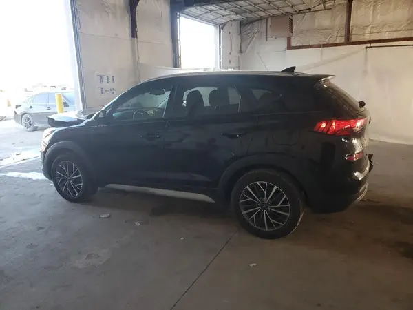 KM8J33AL9KU880581 2019 HYUNDAI TUCSON - Image 2