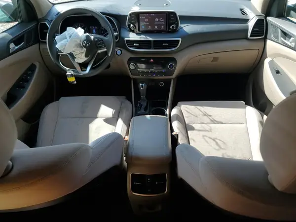 KM8J33AL9KU895694 2019 HYUNDAI TUCSON - Image 8