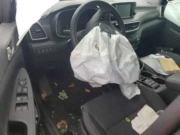 KM8J33AL9KU943159 2019 HYUNDAI TUCSON - Image 8