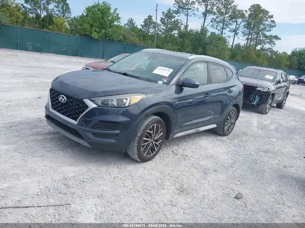 KM8J33AL9KU949771 2019 HYUNDAI TUCSON - Image 2