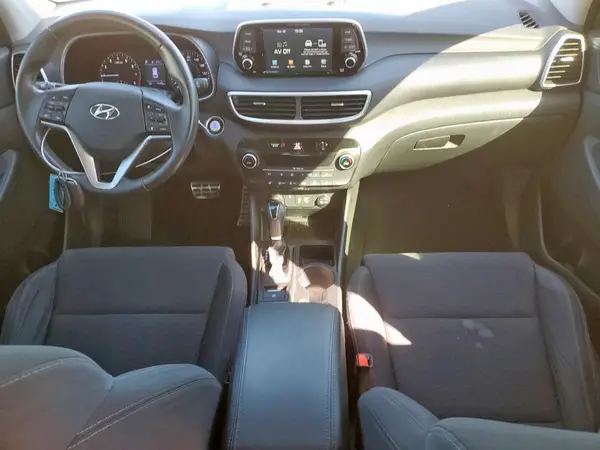 KM8J33AL9KU957675 2019 HYUNDAI TUCSON - Image 8