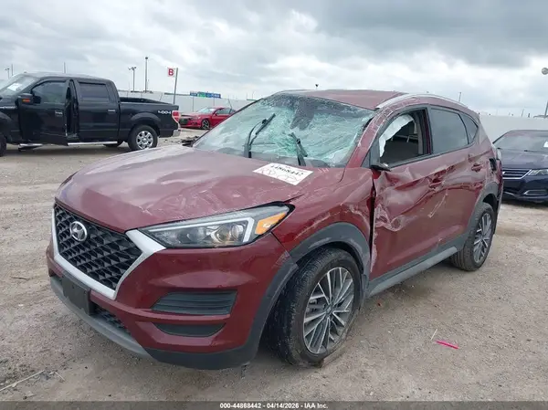 KM8J33AL9KU958986 2019 HYUNDAI TUCSON - Image 2