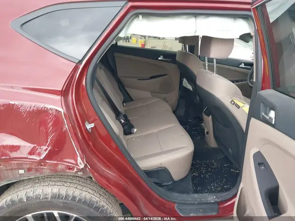 KM8J33AL9KU958986 2019 HYUNDAI TUCSON - Image 8