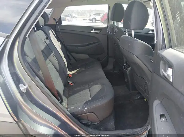KM8J33AL9KU968238 2019 HYUNDAI TUCSON - Image 8