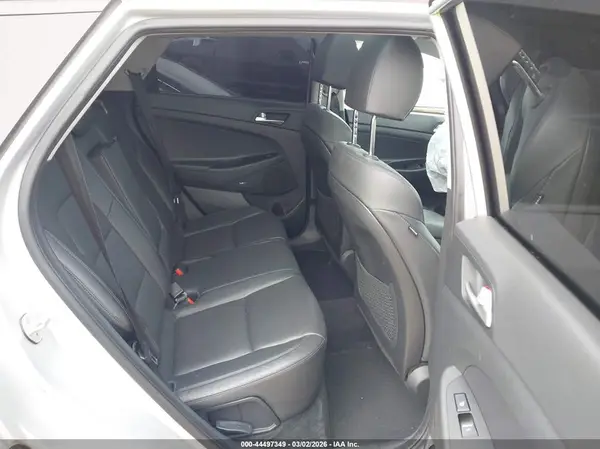 KM8J33AL9KU976727 2019 HYUNDAI TUCSON - Image 8