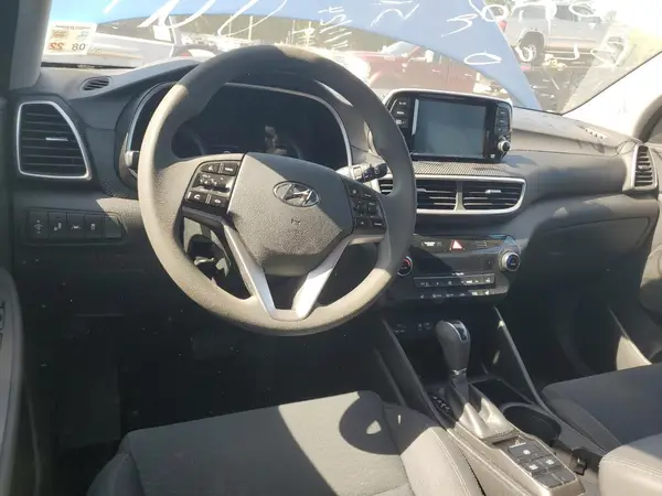 KM8J33AL9KU988019 2019 HYUNDAI TUCSON - Image 8