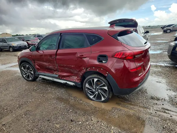 KM8J33AL9KU995780 2019 HYUNDAI TUCSON - Image 2