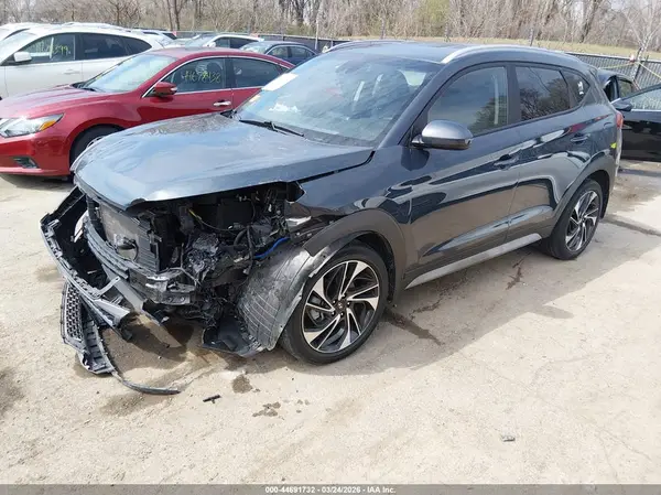 KM8J33AL9LU088349 2020 HYUNDAI TUCSON - Image 2