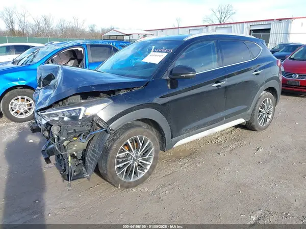 KM8J33AL9LU121575 2020 HYUNDAI TUCSON - Image 2