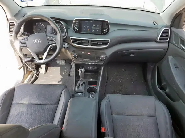 KM8J33AL9LU173045 2020 HYUNDAI TUCSON - Image 8