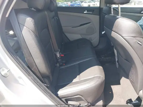 KM8J33AL9LU228741 2020 HYUNDAI TUCSON - Image 8