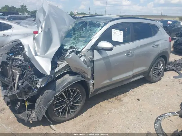 KM8J33AL9LU230876 2020 HYUNDAI TUCSON - Image 2