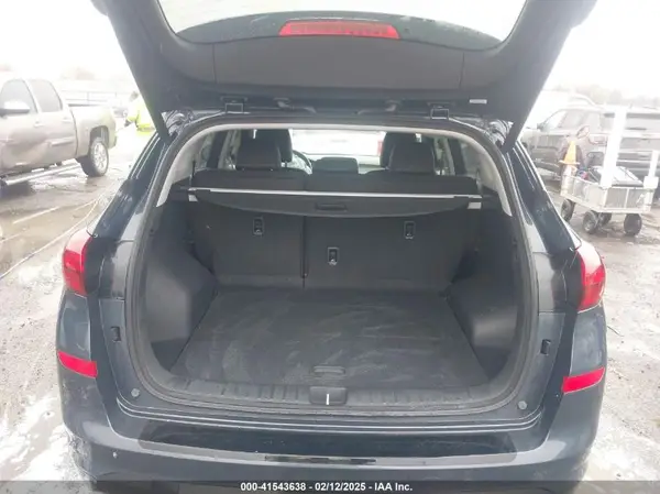 KM8J33AL9MU282980 2021 HYUNDAI TUCSON - Image 8