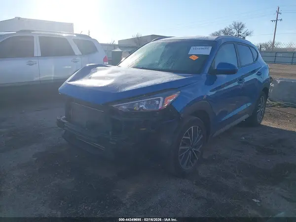 KM8J33AL9MU284809 2021 HYUNDAI TUCSON - Image 2