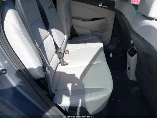 KM8J33AL9MU290948 2021 HYUNDAI TUCSON - Image 8