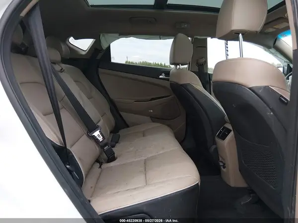 KM8J33AL9MU302757 2021 HYUNDAI TUCSON - Image 8