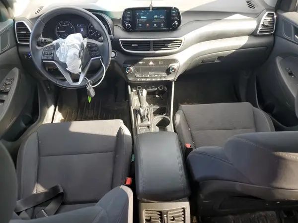 KM8J33AL9MU317565 2021 HYUNDAI TUCSON - Image 8