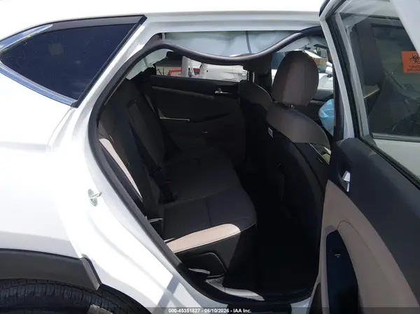 KM8J33AL9MU352140 2021 HYUNDAI TUCSON - Image 8