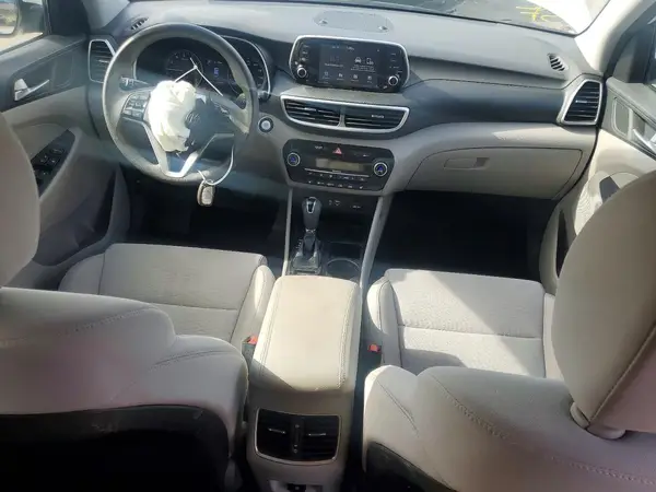 KM8J33AL9MU373117 2021 HYUNDAI TUCSON - Image 8