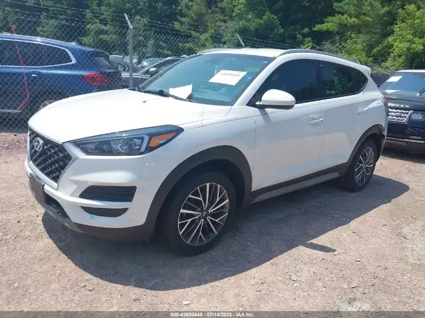 KM8J33AL9MU374123 2021 HYUNDAI TUCSON - Image 2
