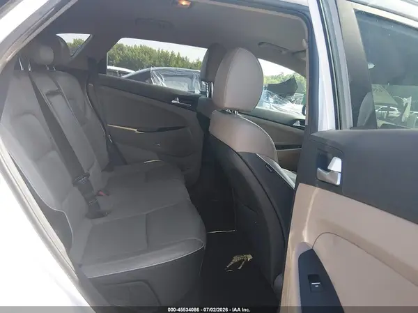KM8J33AL9MU375434 2021 HYUNDAI TUCSON - Image 8