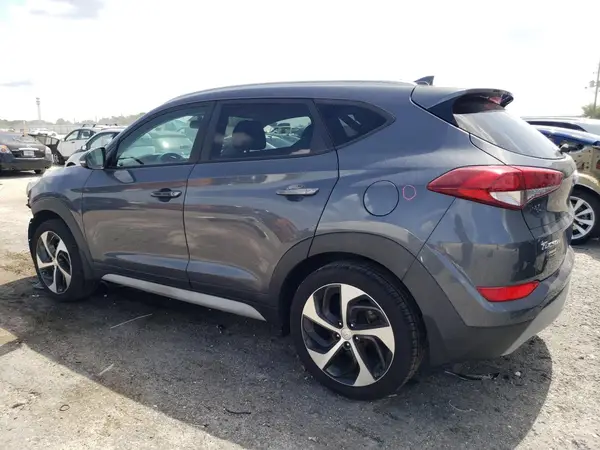 KM8J33ALXJU764322 2018 HYUNDAI TUCSON - Image 2