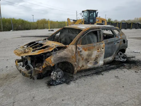 KM8J33ALXJU773716 2018 HYUNDAI TUCSON - Image 1