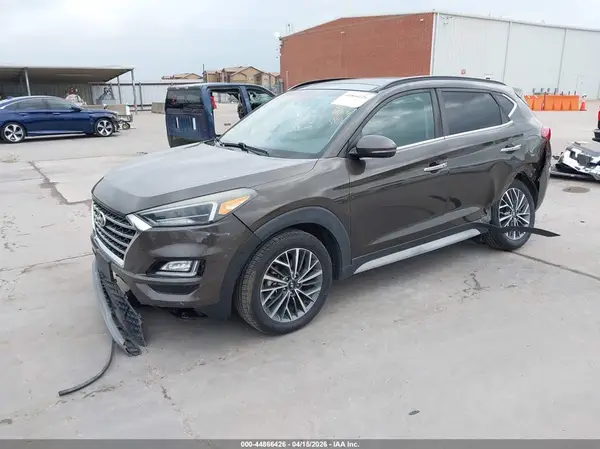 KM8J33ALXKU032452 2019 HYUNDAI TUCSON - Image 2