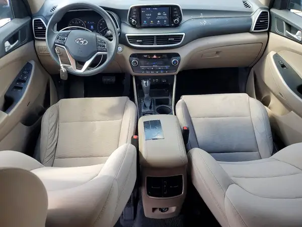 KM8J33ALXKU048229 2019 HYUNDAI TUCSON - Image 8