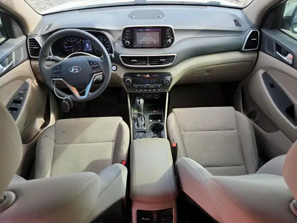 KM8J33ALXKU851140 2019 HYUNDAI TUCSON - Image 8
