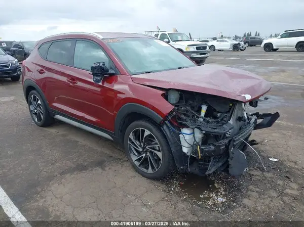 KM8J33ALXKU855608 2019 HYUNDAI TUCSON - Image 1