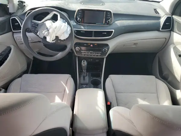 KM8J33ALXKU868987 2019 HYUNDAI TUCSON - Image 8