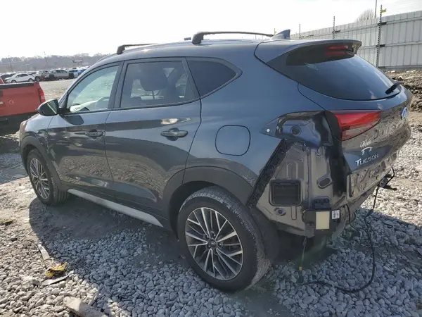 KM8J33ALXKU879018 2019 HYUNDAI TUCSON - Image 2