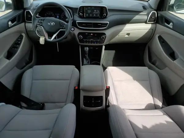 KM8J33ALXKU880461 2019 HYUNDAI TUCSON - Image 8