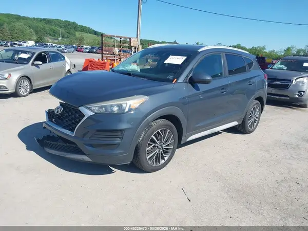 KM8J33ALXKU899396 2019 HYUNDAI TUCSON - Image 2