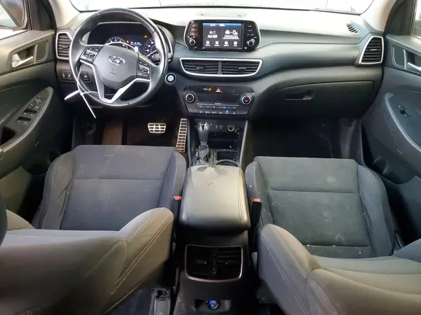 KM8J33ALXKU925172 2019 HYUNDAI TUCSON - Image 8