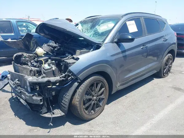 KM8J33ALXKU987655 2019 HYUNDAI TUCSON - Image 2