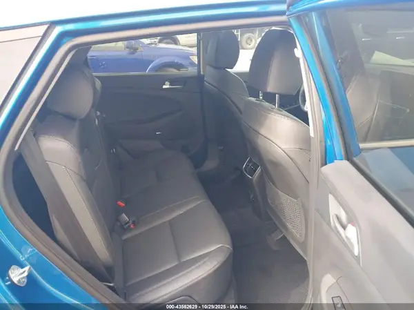 KM8J33ALXLU109175 2020 HYUNDAI TUCSON - Image 8