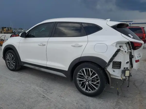 KM8J33ALXLU140264 2020 HYUNDAI TUCSON - Image 2