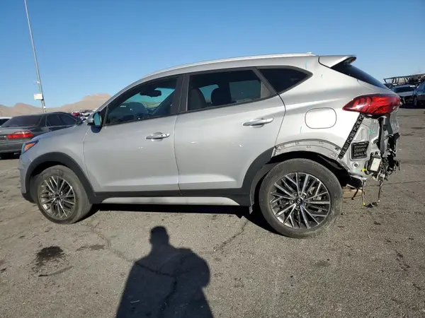 KM8J33ALXLU148848 2020 HYUNDAI TUCSON - Image 2