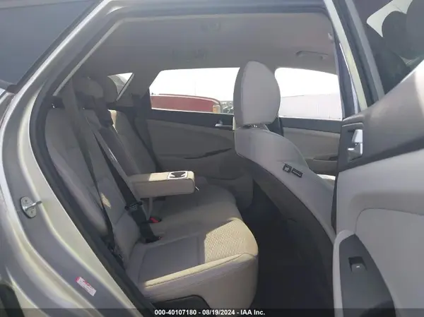 KM8J33ALXLU211947 2020 HYUNDAI TUCSON - Image 8
