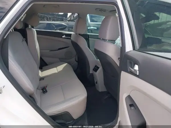 KM8J33ALXLU227579 2020 HYUNDAI TUCSON - Image 8
