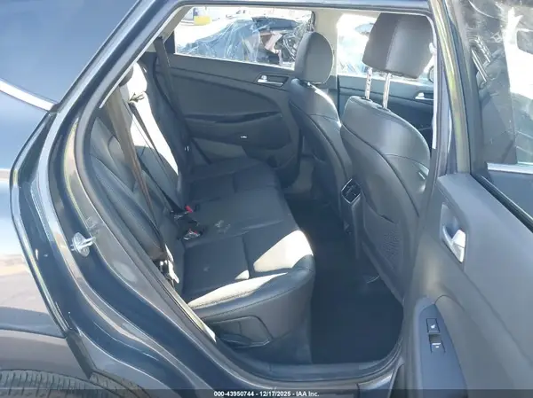 KM8J33ALXLU254393 2020 HYUNDAI TUCSON - Image 8