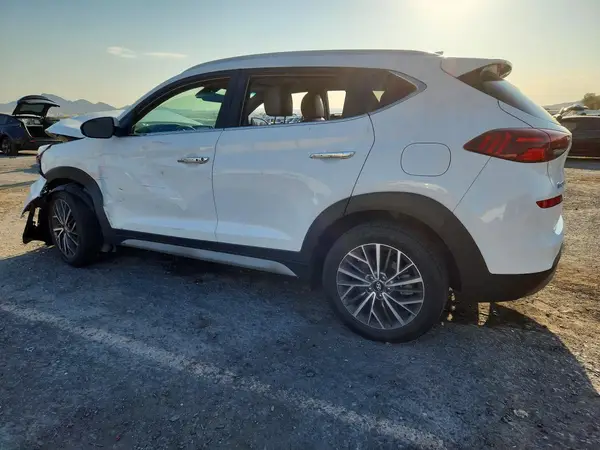 KM8J33ALXLU274952 2020 HYUNDAI TUCSON - Image 2