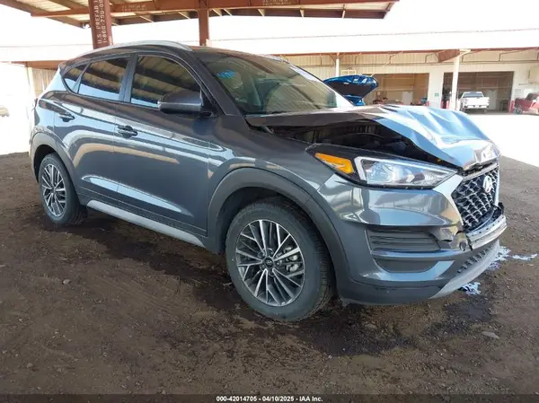 KM8J33ALXMU294670 2021 HYUNDAI TUCSON - Image 1