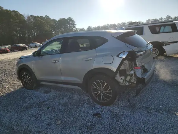 KM8J33ALXMU310043 2021 HYUNDAI TUCSON - Image 2