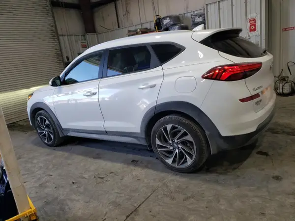 KM8J33ALXMU312794 2021 HYUNDAI TUCSON - Image 2