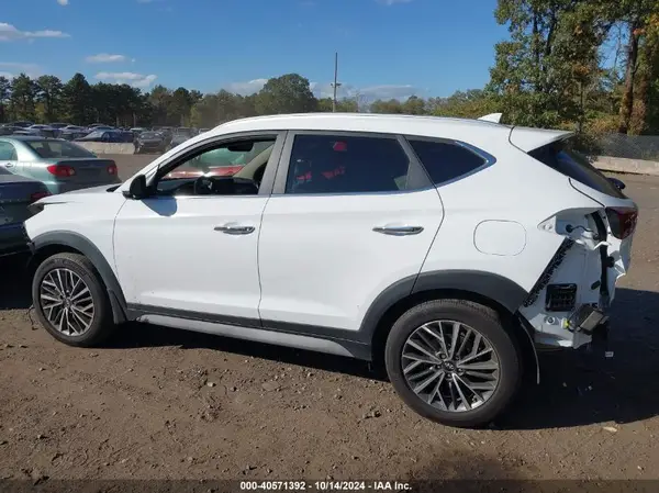 KM8J33ALXMU344936 2021 HYUNDAI TUCSON - Image 2